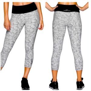 Lorna Jane Black Island Workout Pant Leggings